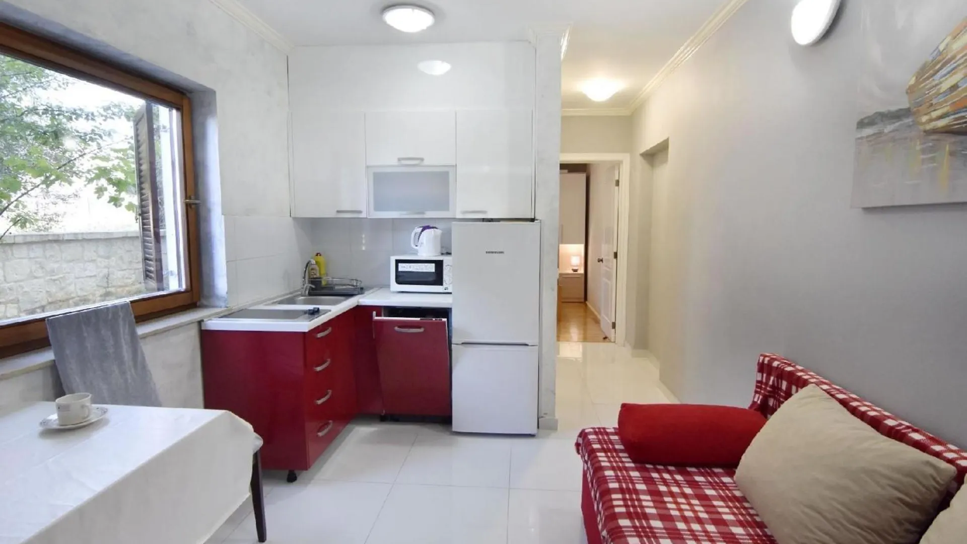Apartment Fuer Paare, Nur Einen Steinwurf Vom Strand Entfernt Croatia